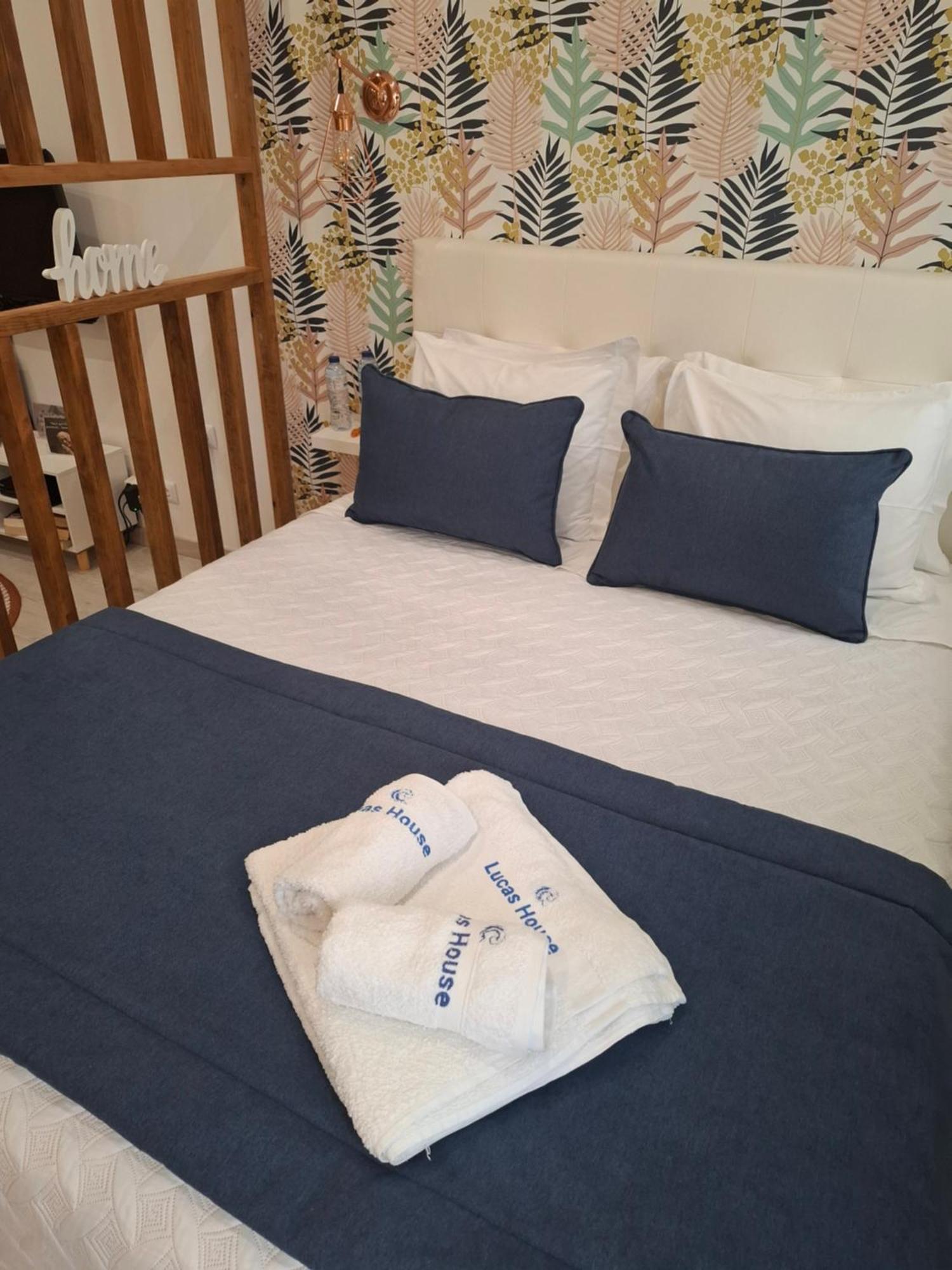 Lucas House Villa Nazare Bagian luar foto